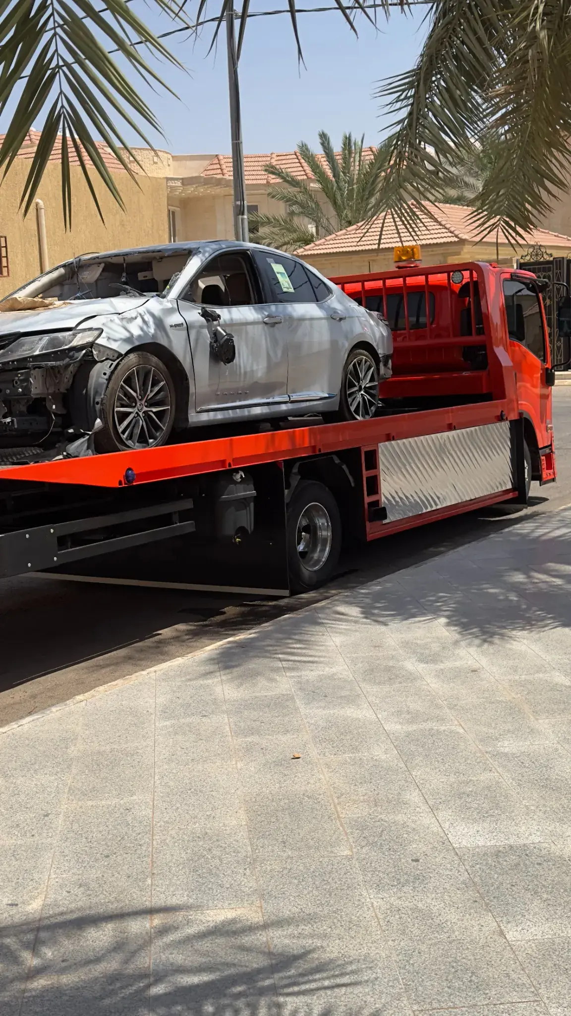 نقل سيارات بين المدن من وإلى ضباء — سطحة هيدروليك